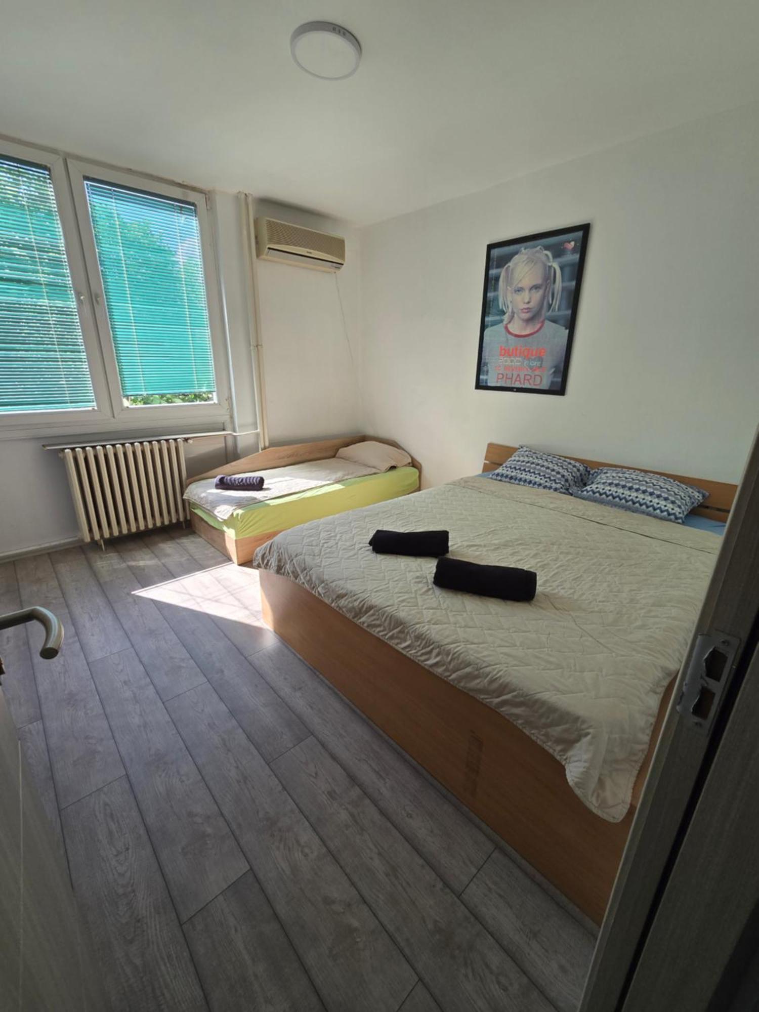 City Center Apt Wfree P Skopje Exterior foto